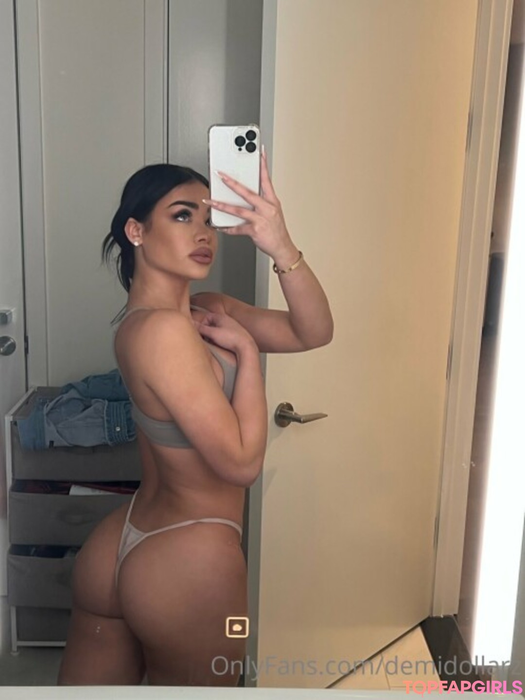 Foto desnuda filtrada de OnlyFans de Demi Dollars #354