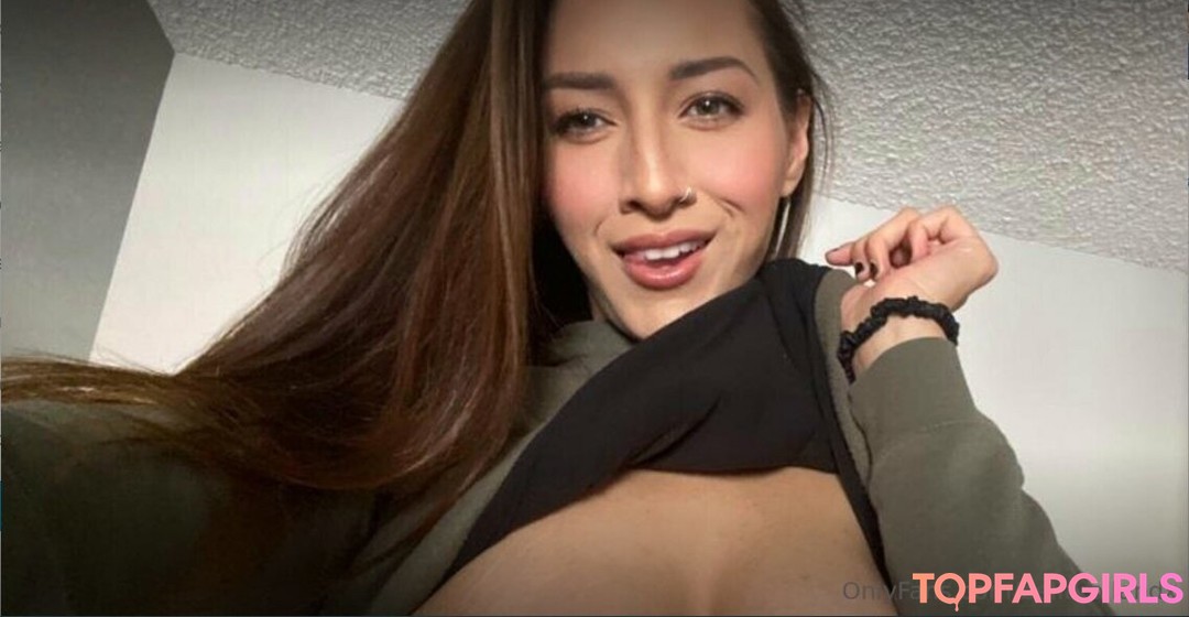 Foto desnuda filtrada de OnlyFans de Bella Rolland #594