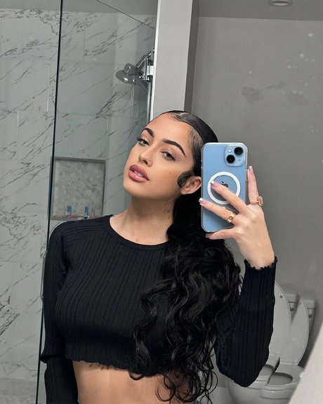 Malu Trevejo