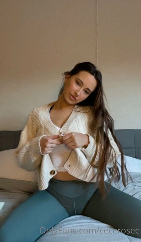 Foto desnuda filtrada de OnlyFans de Cecilia Rose