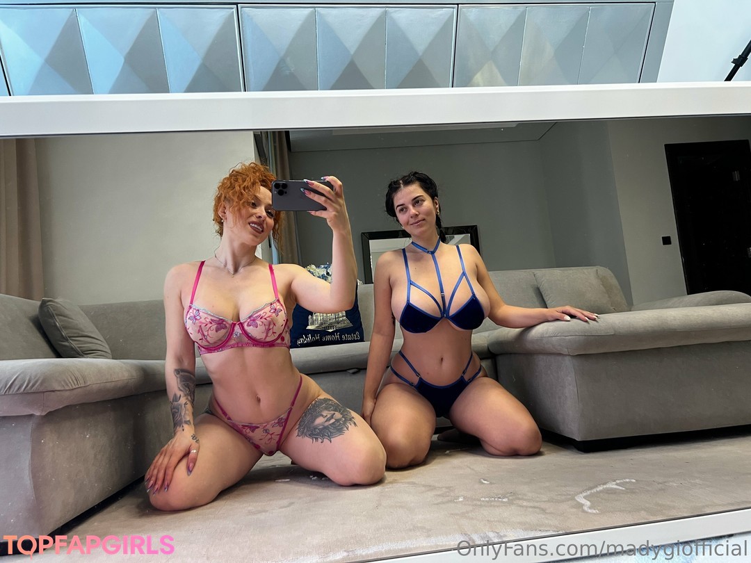 Foto desnuda filtrada de OnlyFans de Madalina Loana Filip #1128