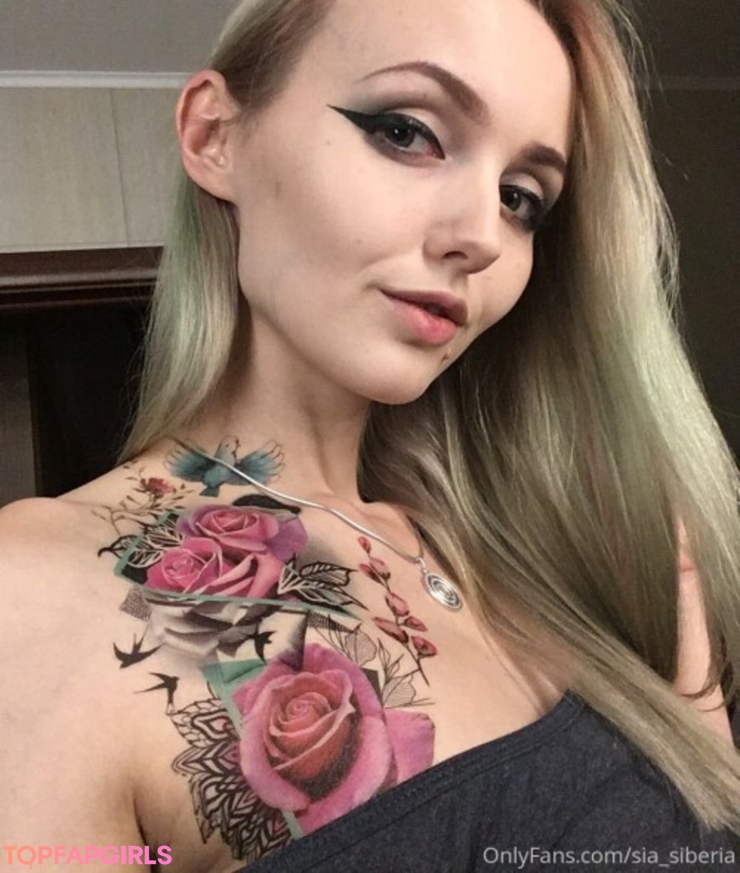 Foto desnuda filtrada de OnlyFans de Sia Siberia #37