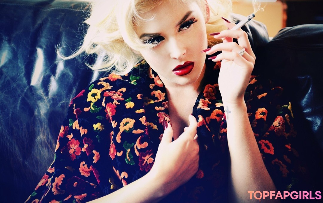 Foto desnuda filtrada de OnlyFans de Renee Olstead #1633