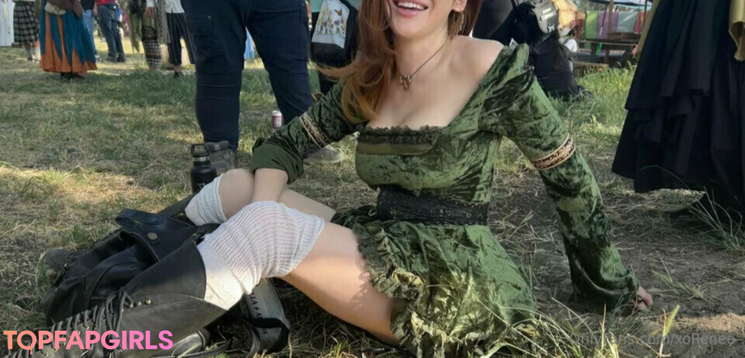 Foto desnuda filtrada de OnlyFans de Renee Olstead #1746