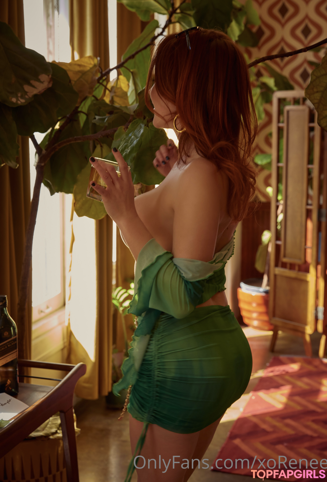 Foto desnuda filtrada de OnlyFans de Renee Olstead #436