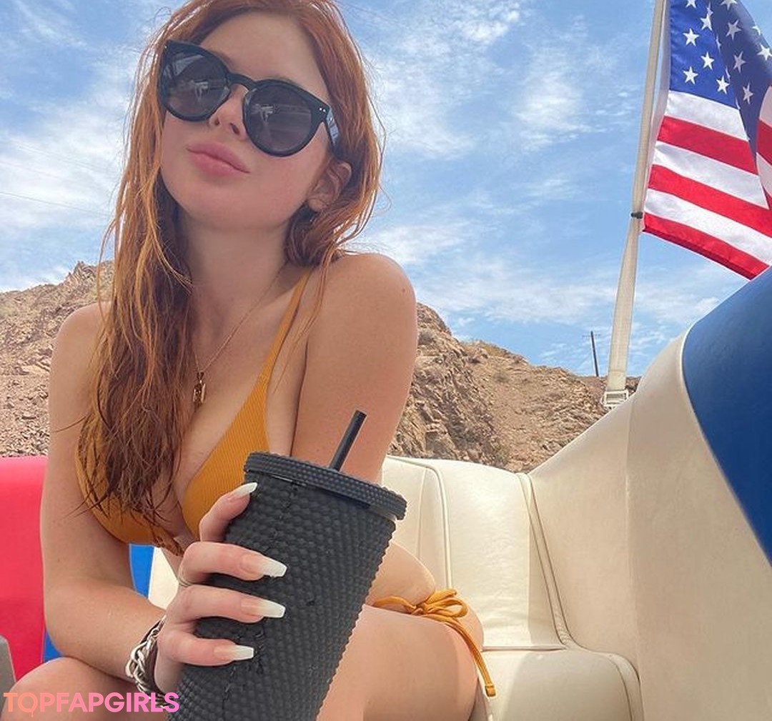 Foto desnuda filtrada de OnlyFans de Renee Olstead #695