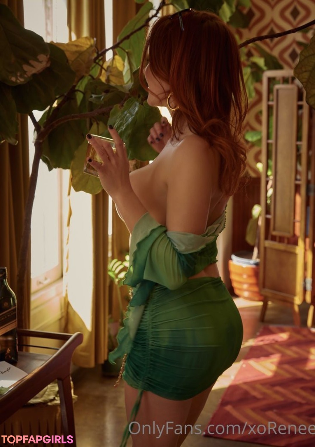 Foto desnuda filtrada de OnlyFans de Renee Olstead #941