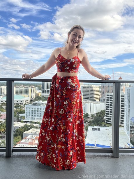Dani Daniels