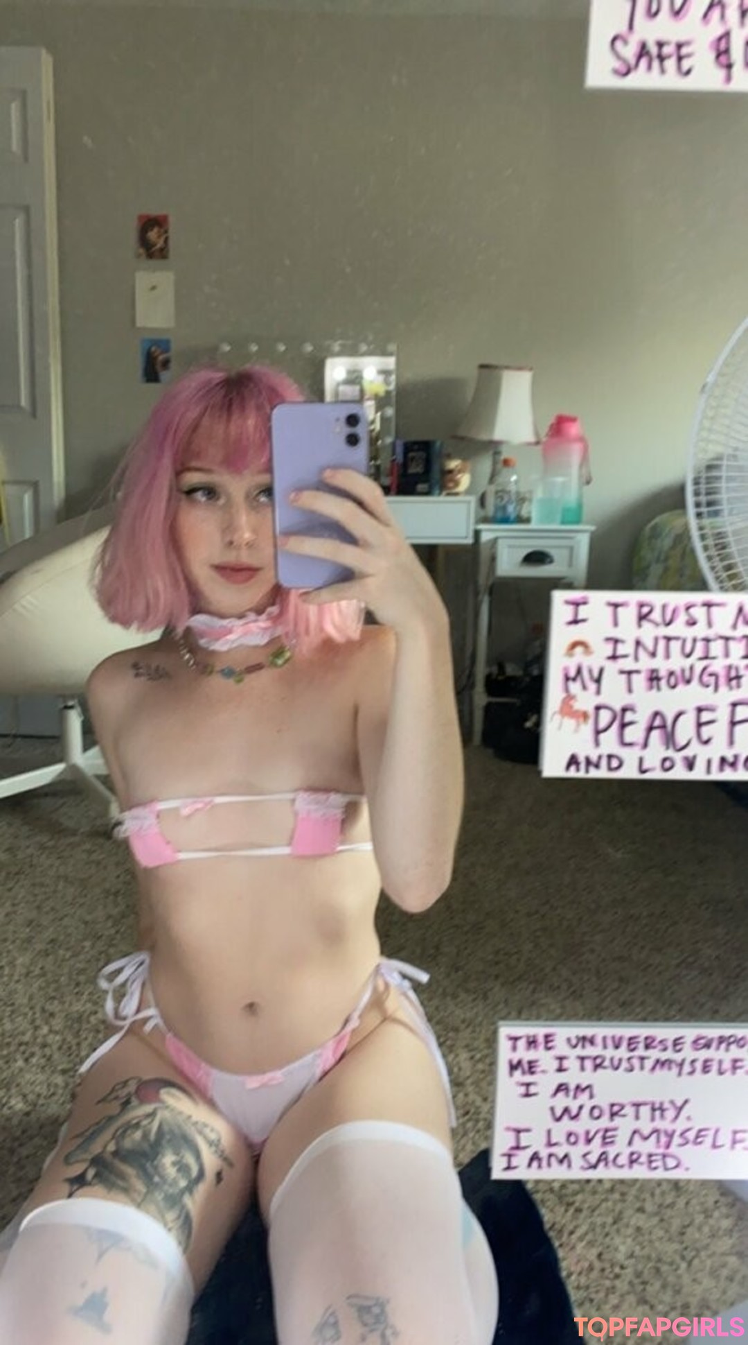 Foto desnuda filtrada de OnlyFans de Saturnrevolving #66