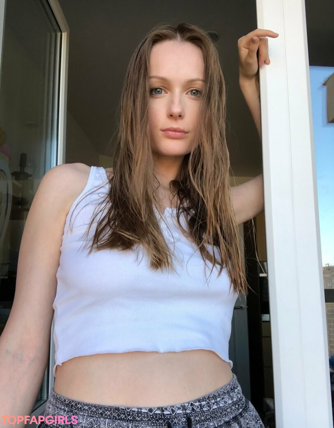 Foto desnuda filtrada de OnlyFans de Tniwe #2331