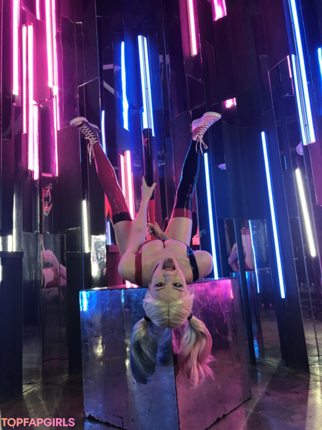 Foto desnuda filtrada de OnlyFans de Tniwe #713