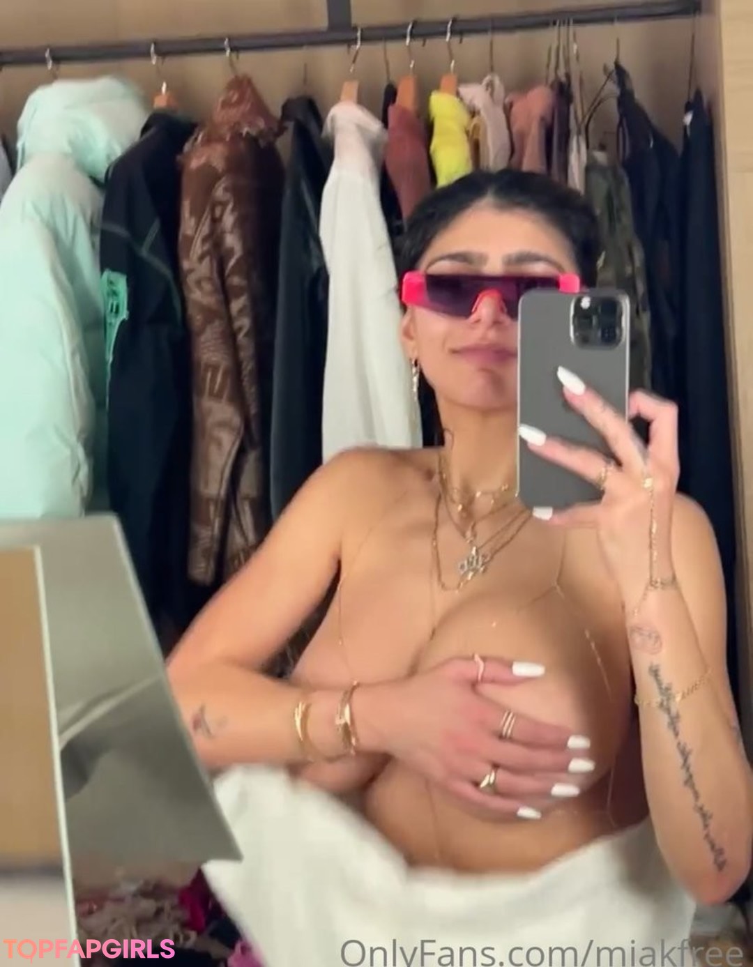 Foto desnuda filtrada de OnlyFans de Mia Khalifa #744