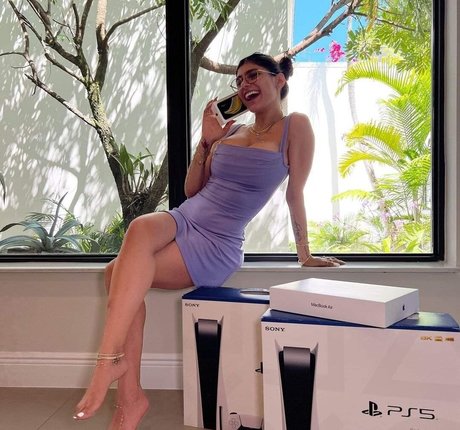 Mia Khalifa
