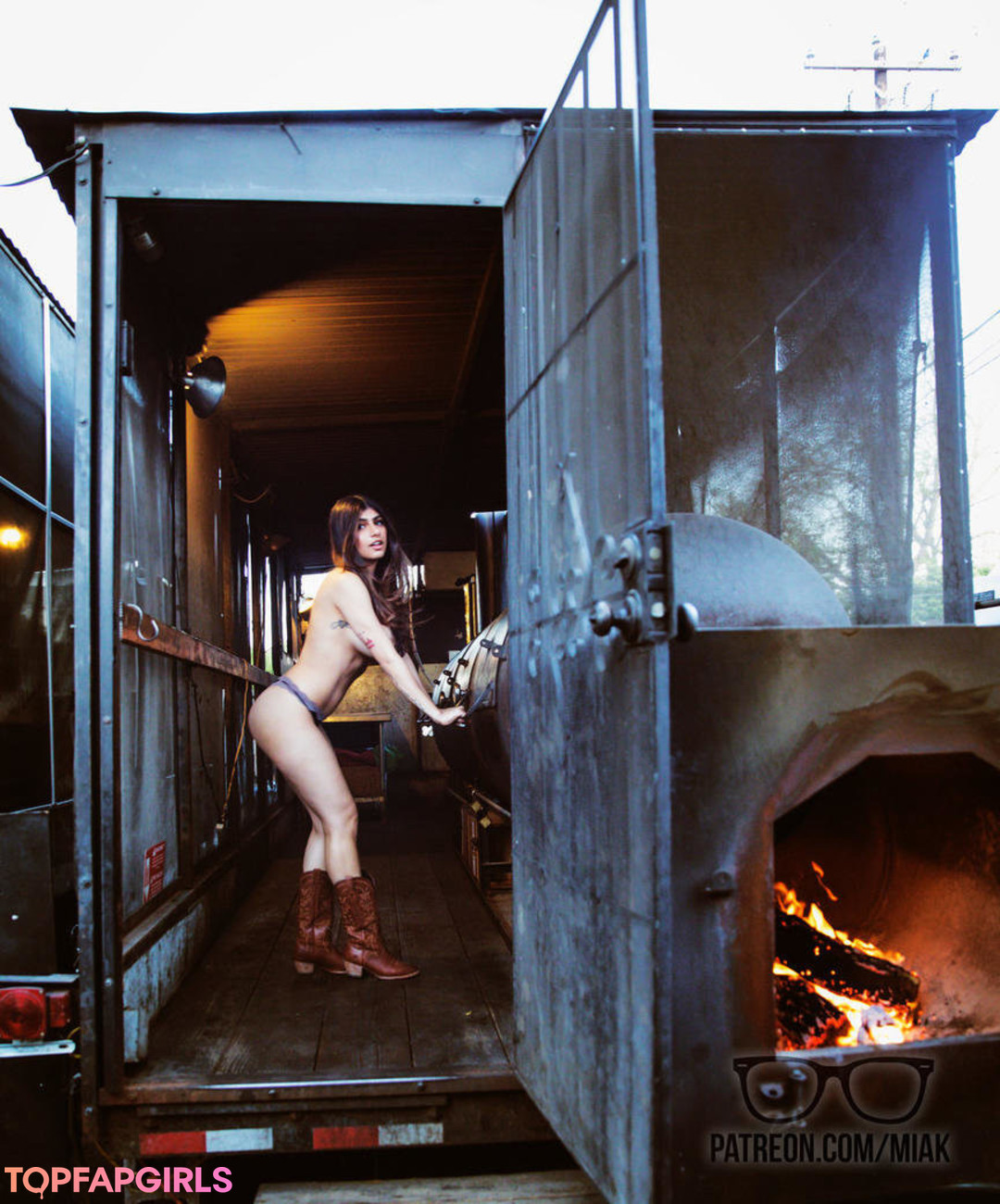 Foto desnuda filtrada de OnlyFans de Mia Khalifa #359