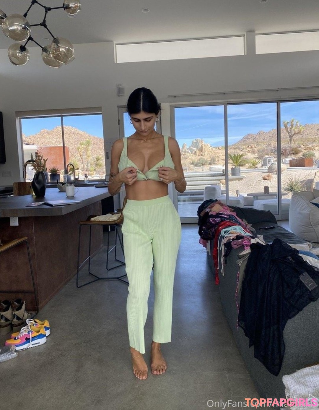 Foto desnuda filtrada de OnlyFans de Mia Khalifa #397