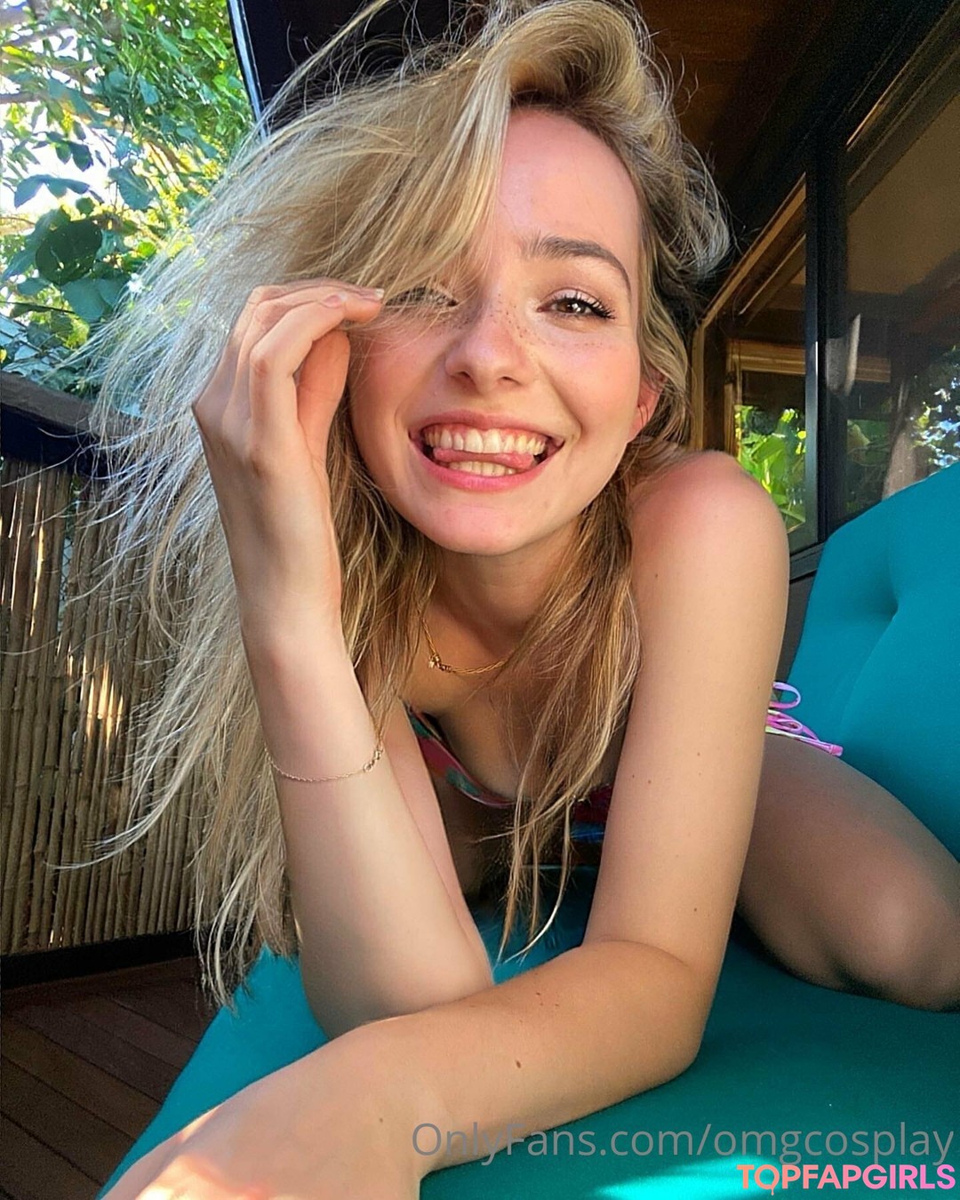 Foto desnuda filtrada de OnlyFans de Omgcosplay #243