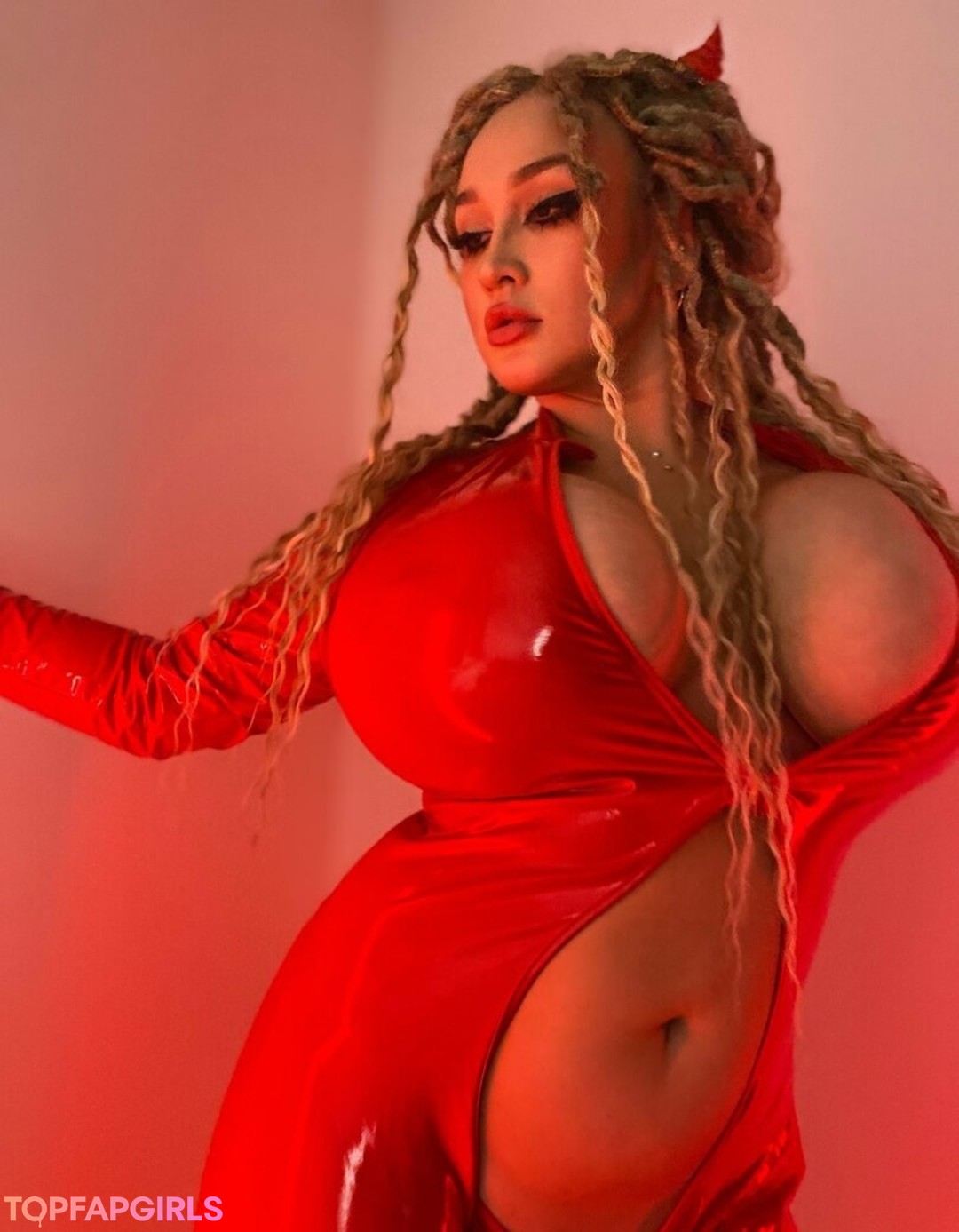 Foto desnuda filtrada de OnlyFans de Cheryl Blossom #878