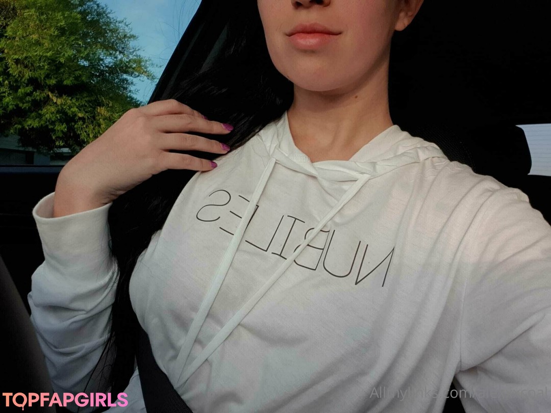 Foto desnuda filtrada de OnlyFans de Alex Coal #117