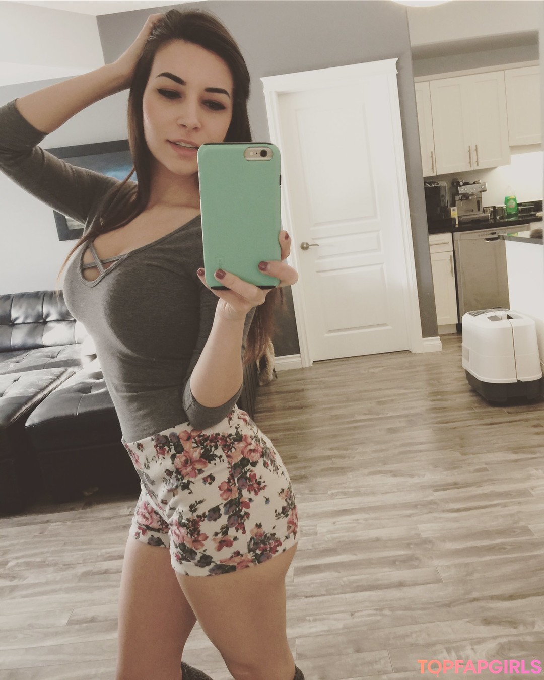 Foto desnuda filtrada de OnlyFans de Alinity #899
