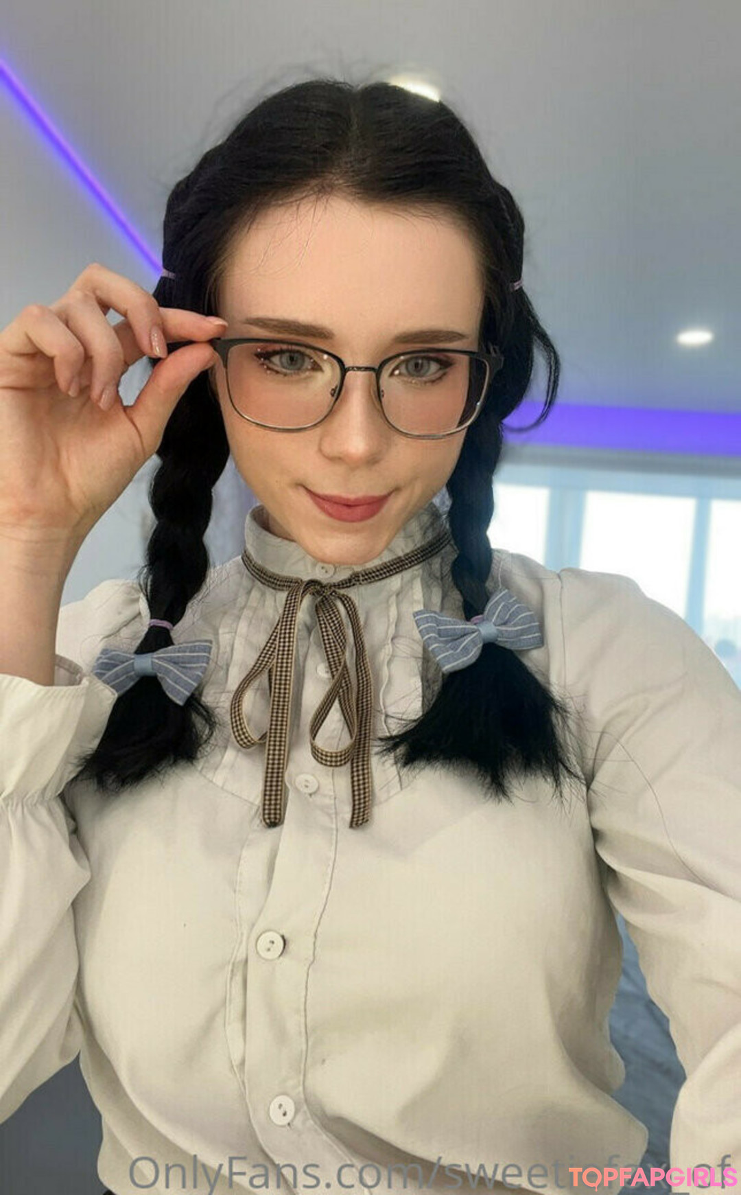 Foto desnuda filtrada de OnlyFans de Sweetie Fox #2252