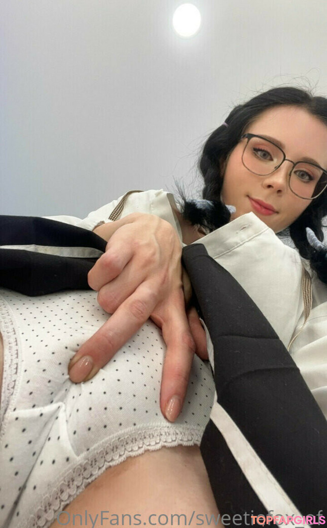 Foto desnuda filtrada de OnlyFans de Sweetie Fox #2253