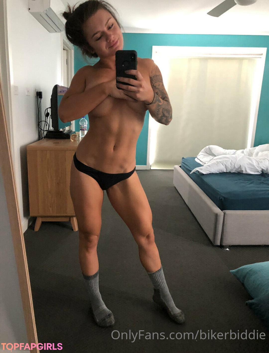 Foto desnuda filtrada de OnlyFans de Biker Biddie #86