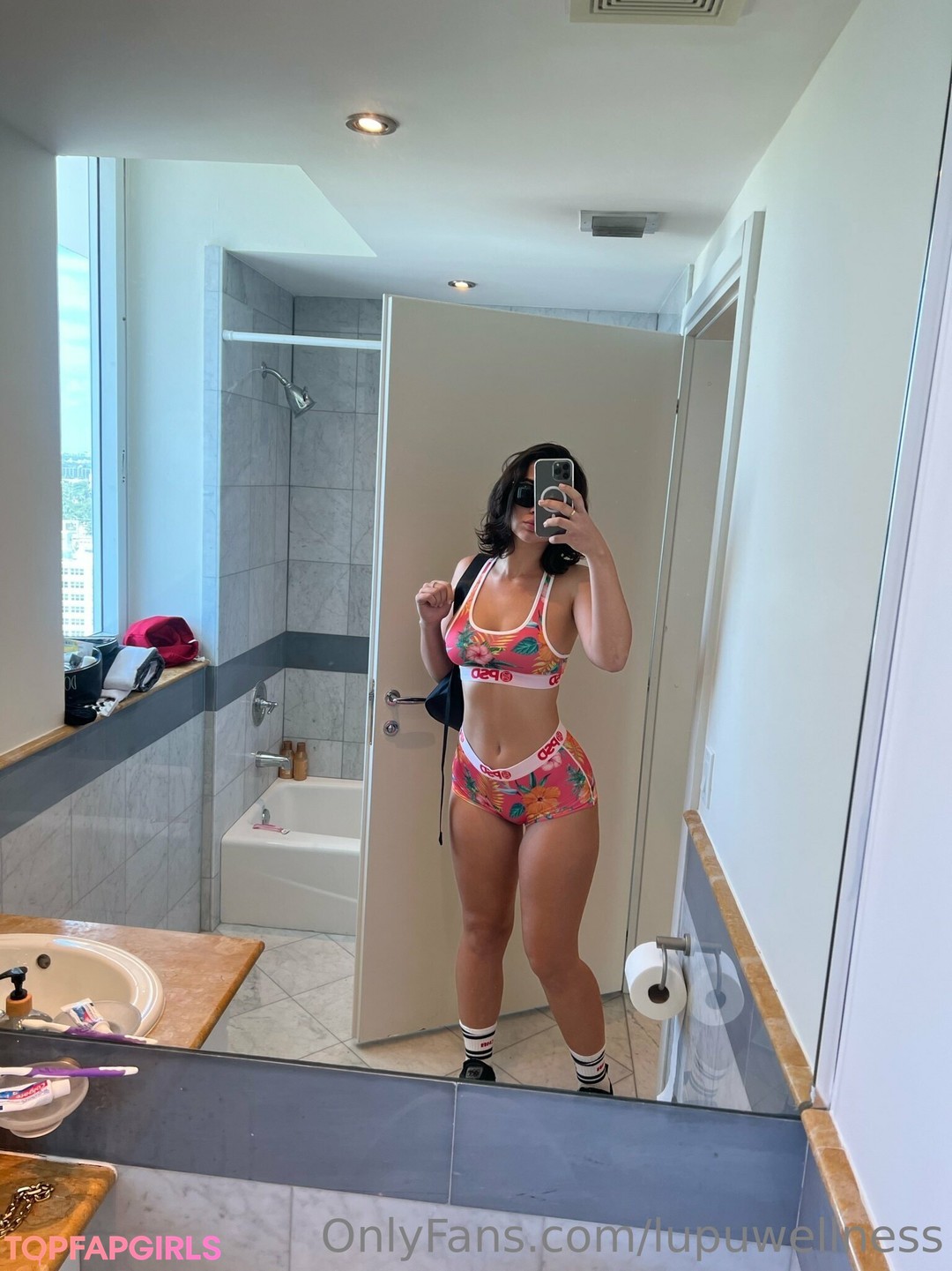 Foto desnuda filtrada de OnlyFans de Liz #325