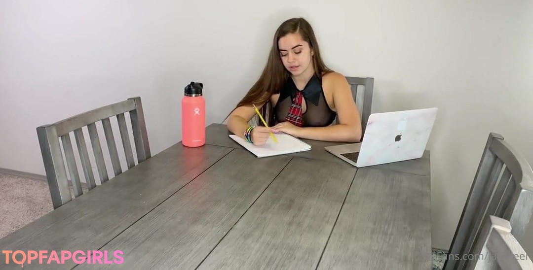 Foto desnuda filtrada de OnlyFans de Jadeteen #45