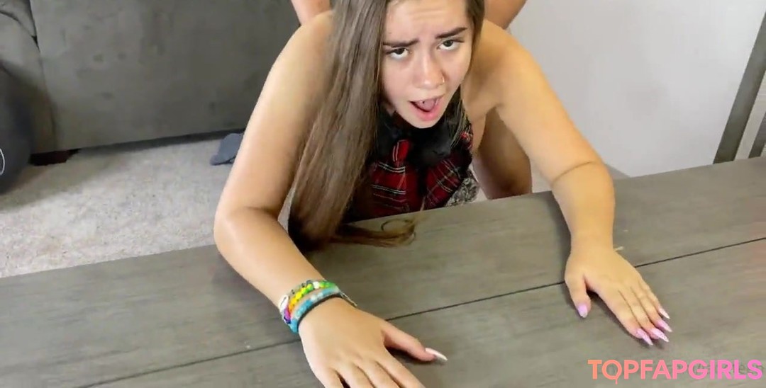 Foto desnuda filtrada de OnlyFans de Jadeteen #59