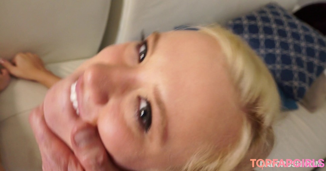 Foto desnuda filtrada de OnlyFans de Bailey Brooke #417