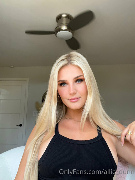 Allie_Dunn
