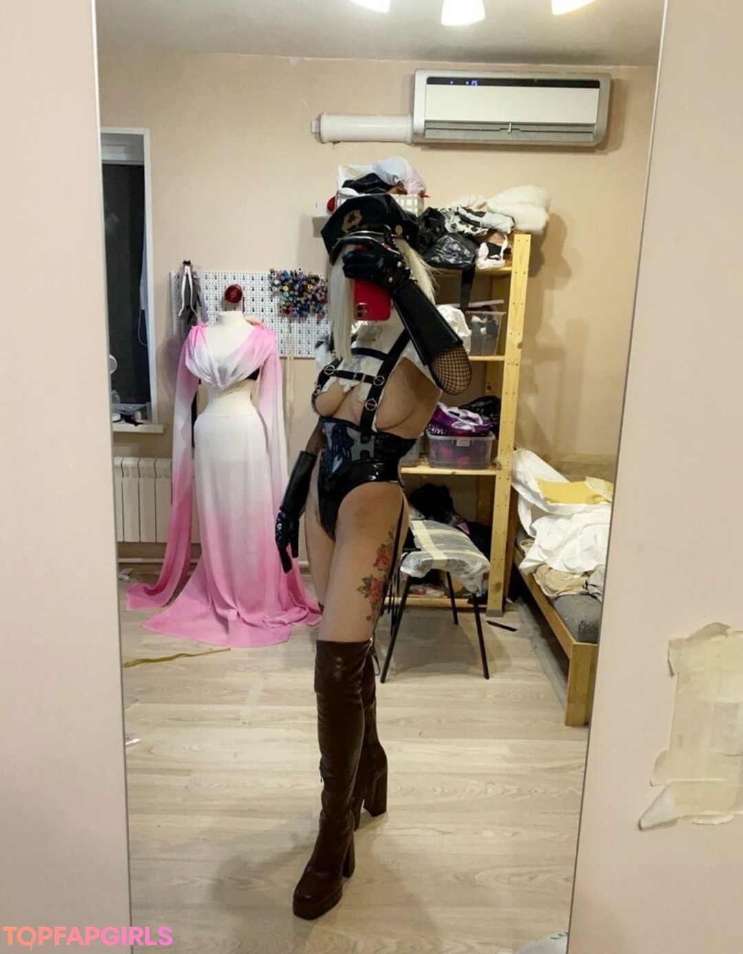 Foto desnuda filtrada de OnlyFans de Mercurygin #184