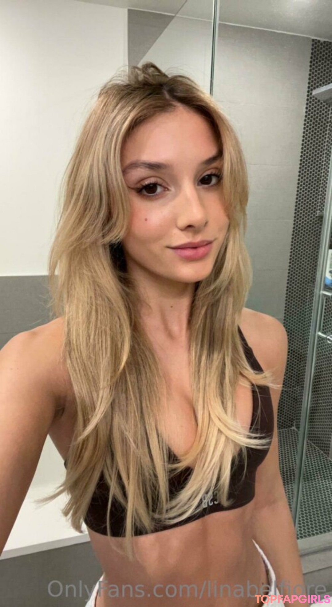 Foto desnuda filtrada de OnlyFans de Lina Belfiore #6