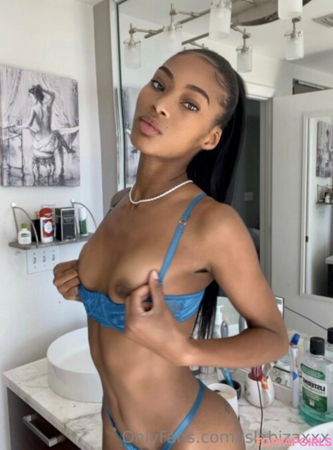 Foto desnuda filtrada de OnlyFans de Isla Biza #26