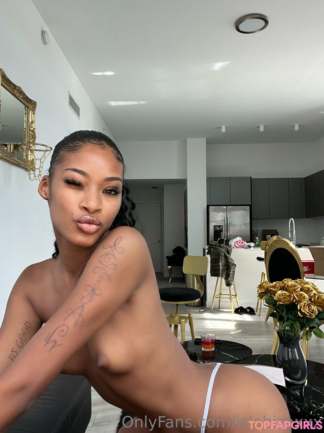 Foto desnuda filtrada de OnlyFans de Isla Biza #316