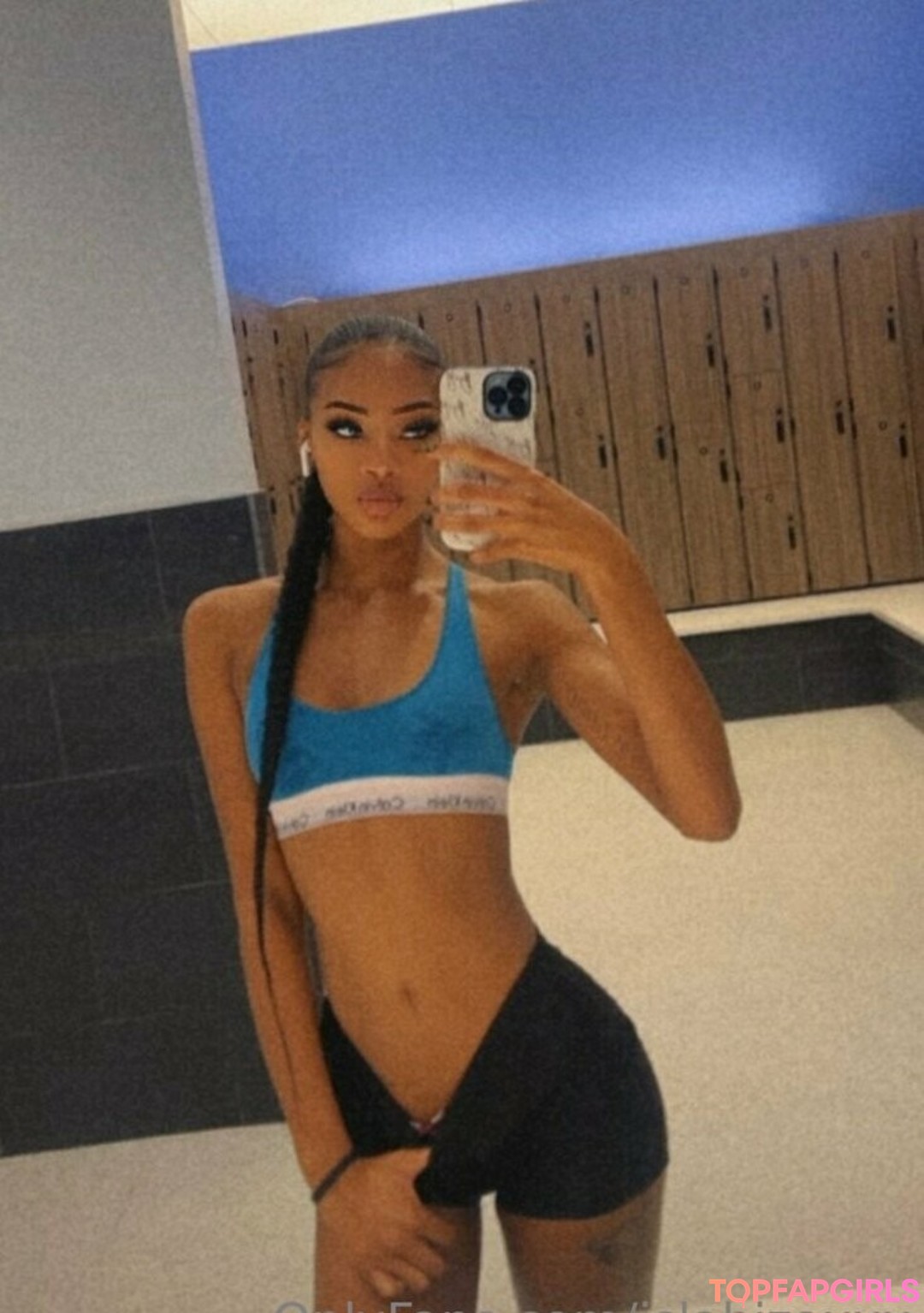 Foto desnuda filtrada de OnlyFans de Isla Biza #690