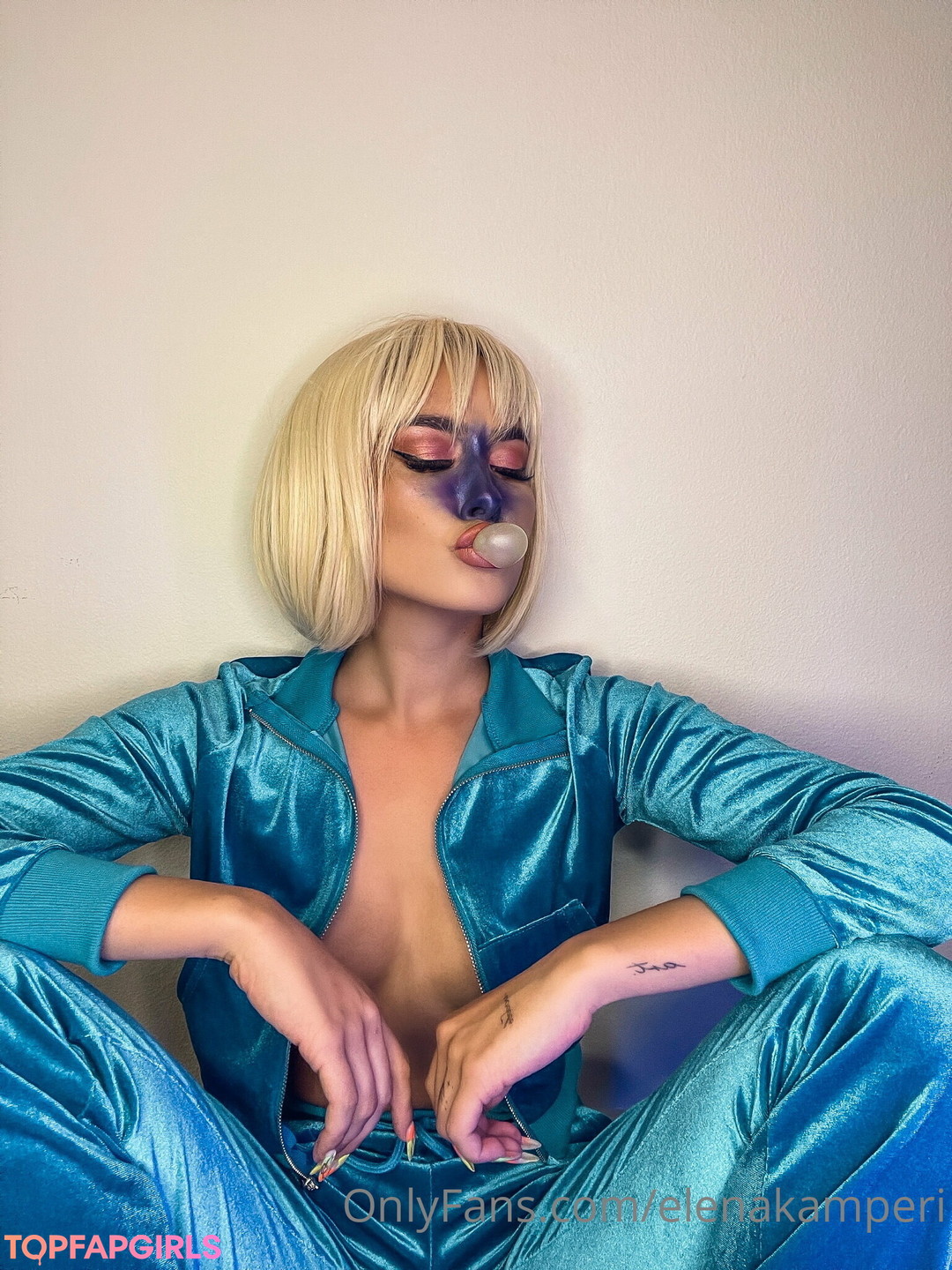 Foto desnuda filtrada de OnlyFans de Elena Kamperi #66