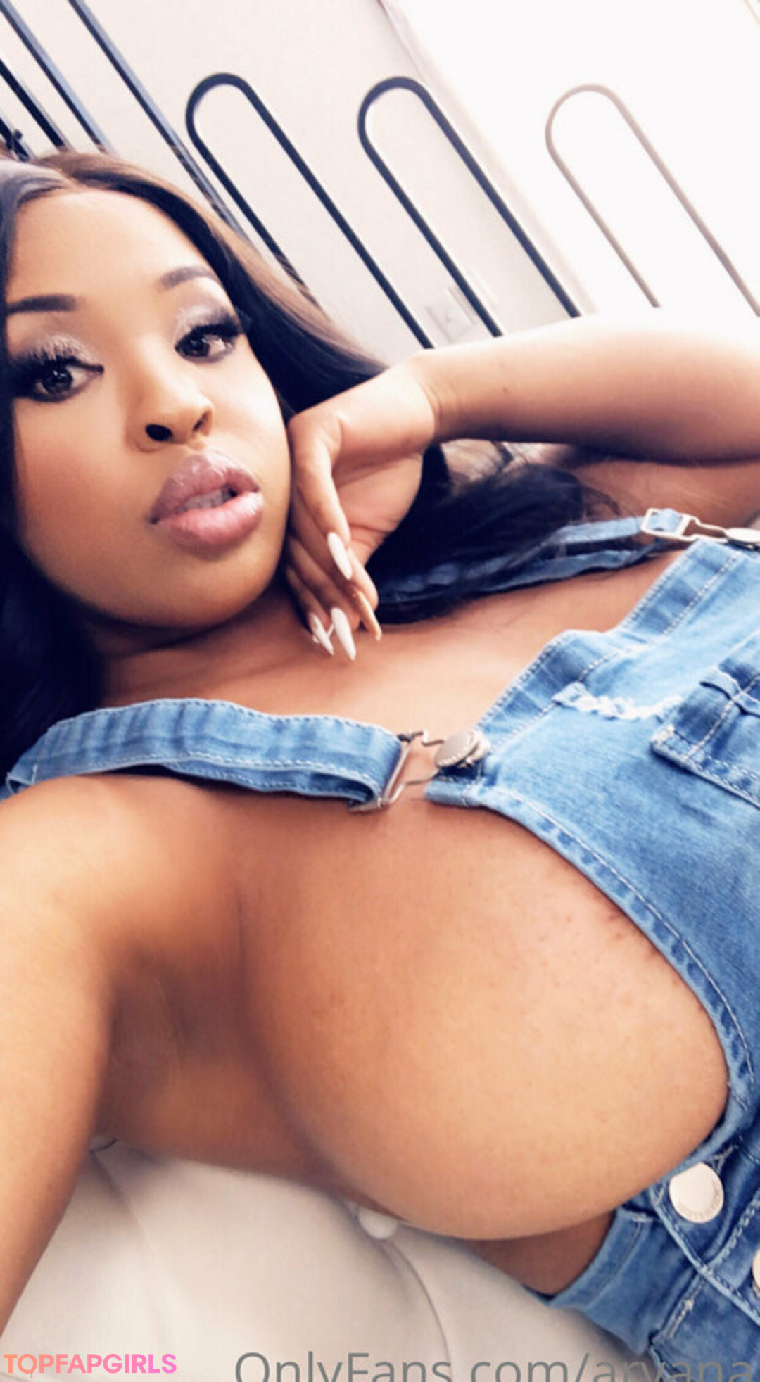 Foto desnuda filtrada de OnlyFans de Aryana #157