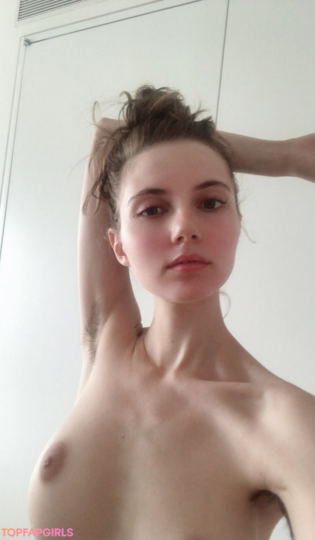 Foto desnuda filtrada de OnlyFans de Liara Roux #213