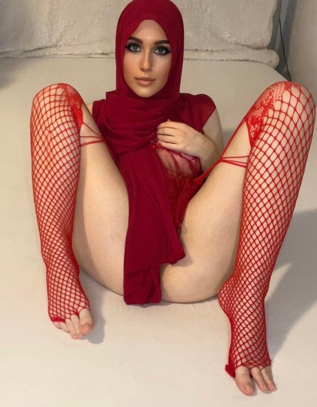 Foto desnuda filtrada de OnlyFans de Fareeha Bakir
