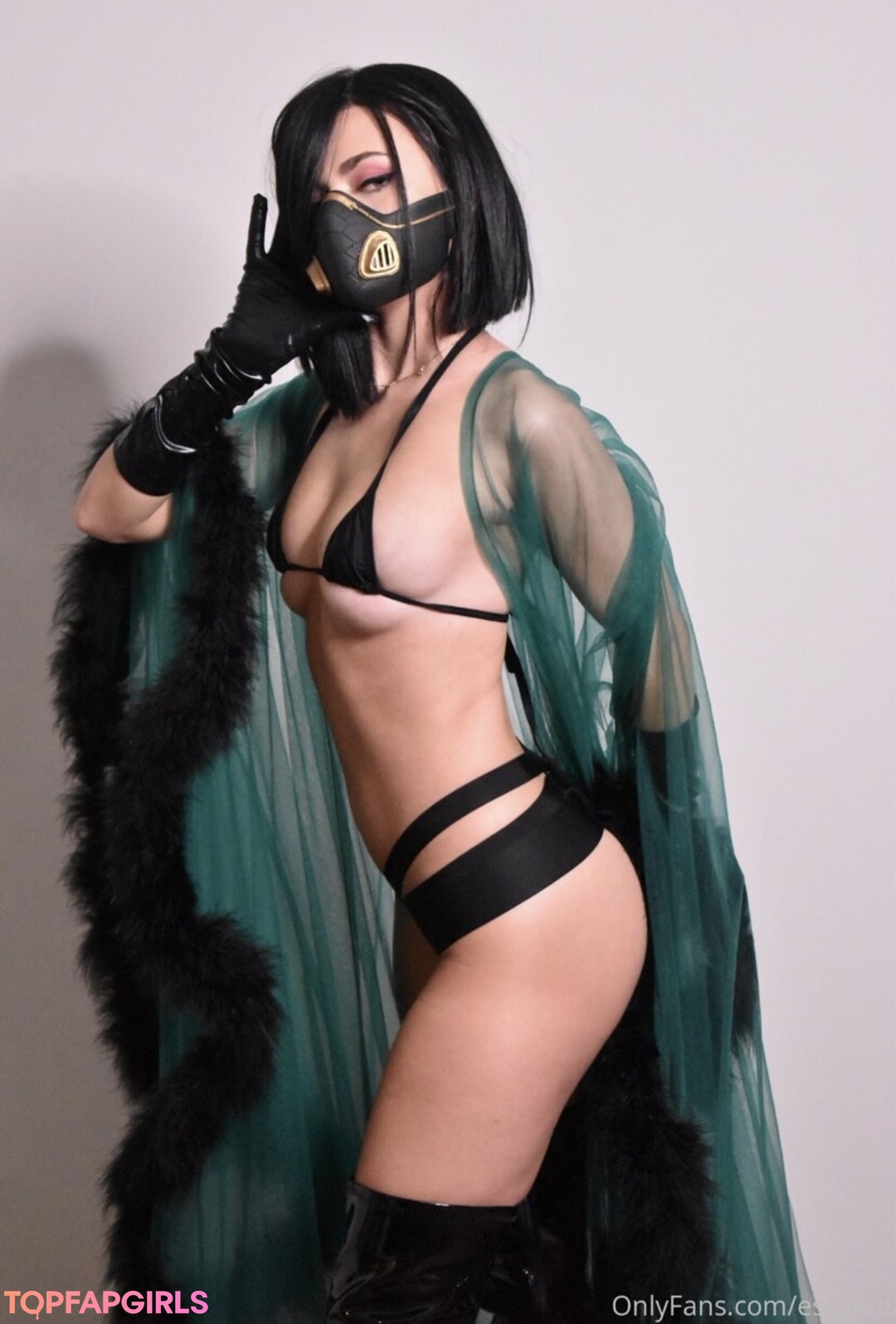 Foto desnuda filtrada de OnlyFans de Essaere #395