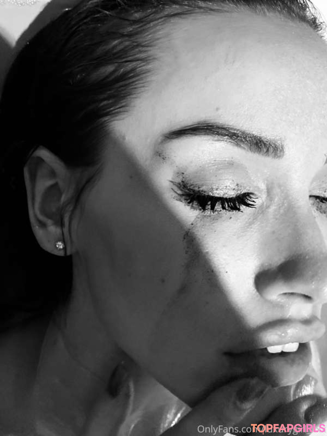 Foto desnuda filtrada de OnlyFans de Luxurygirl #64