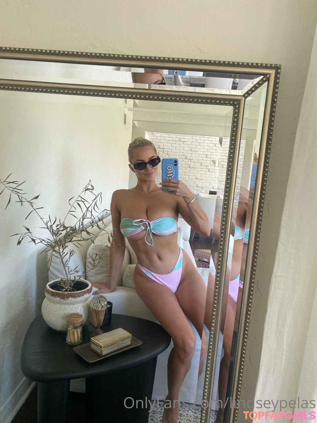 Foto desnuda filtrada de OnlyFans de Lindsey Pelas #417