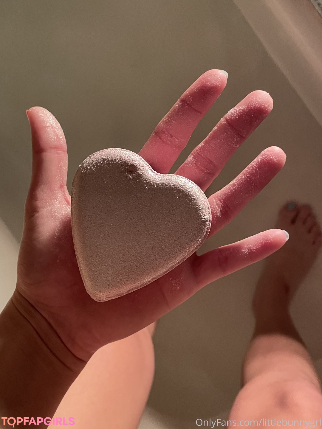 Foto desnuda filtrada de OnlyFans de Little Bunny #23