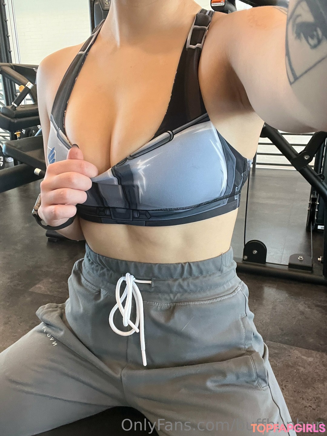 Foto desnuda filtrada de OnlyFans de Womanwearingred #186