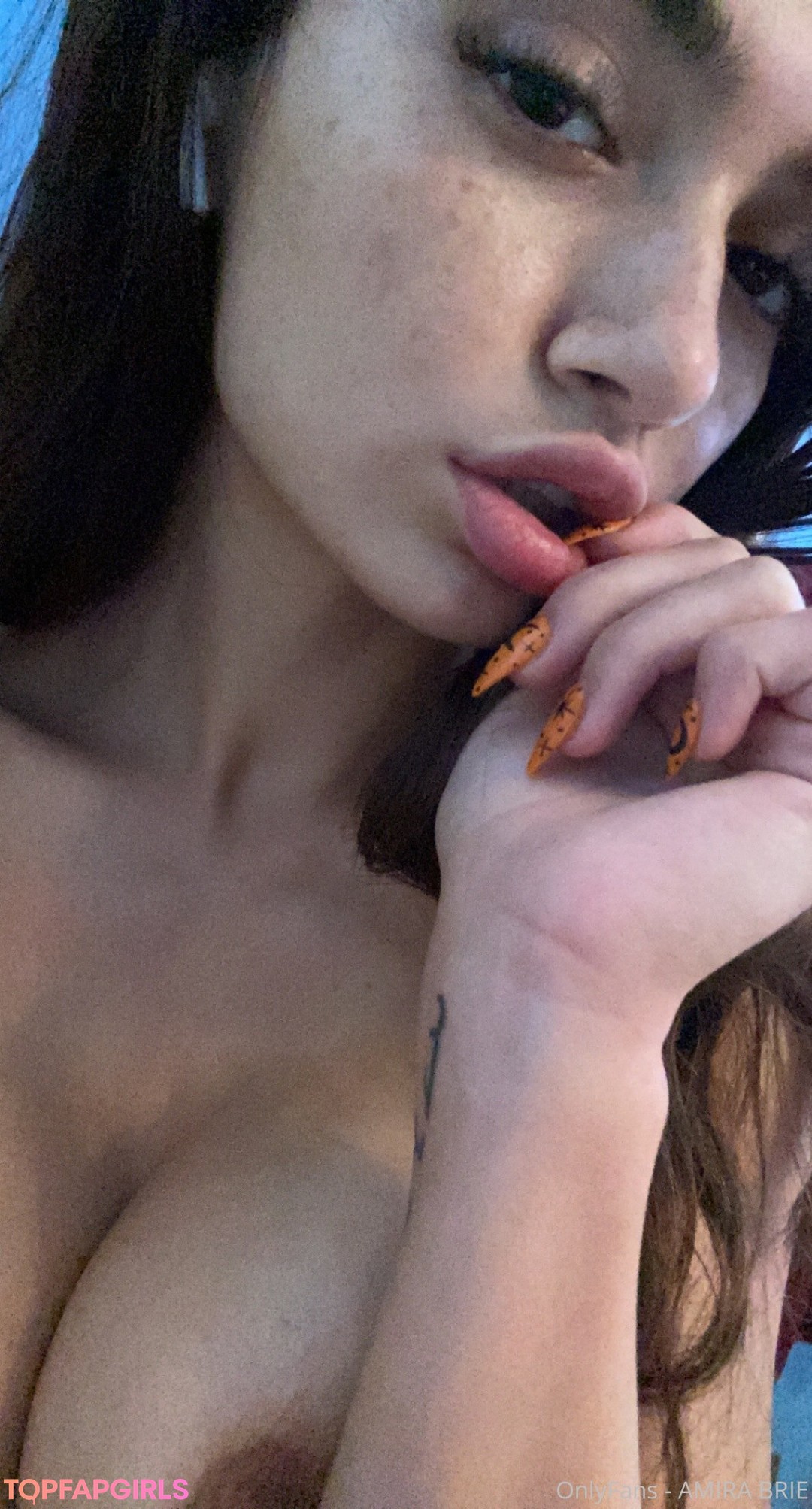 Foto desnuda filtrada de OnlyFans de Amira Brie #269