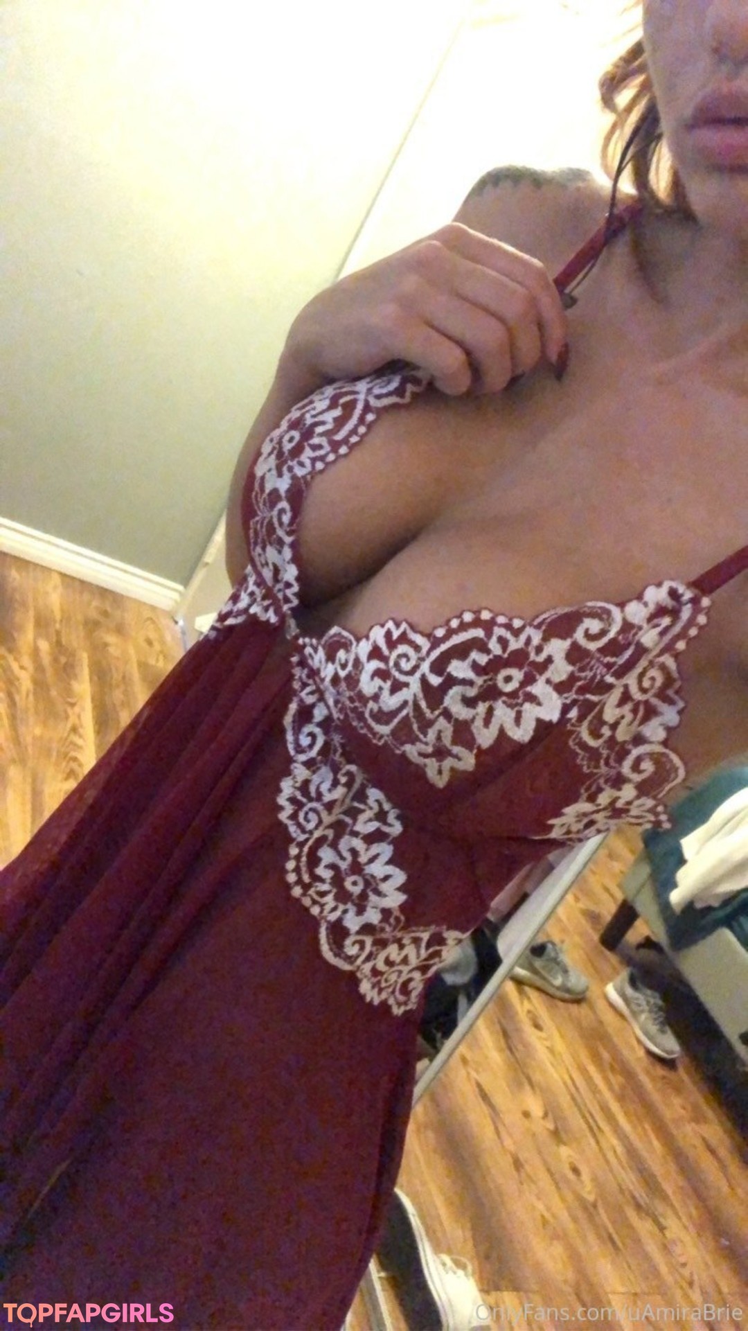 Foto desnuda filtrada de OnlyFans de Amira Brie #95