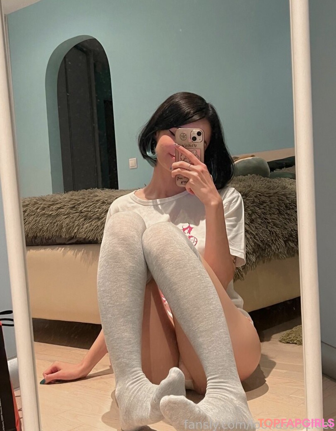 Foto desnuda filtrada de OnlyFans de Loona #1108