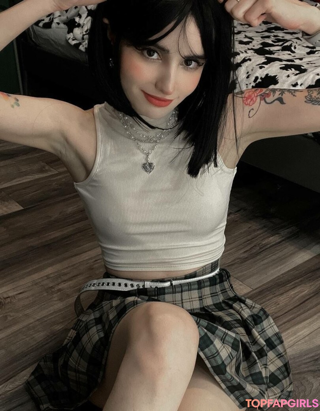 Foto desnuda filtrada de OnlyFans de Loona #1229