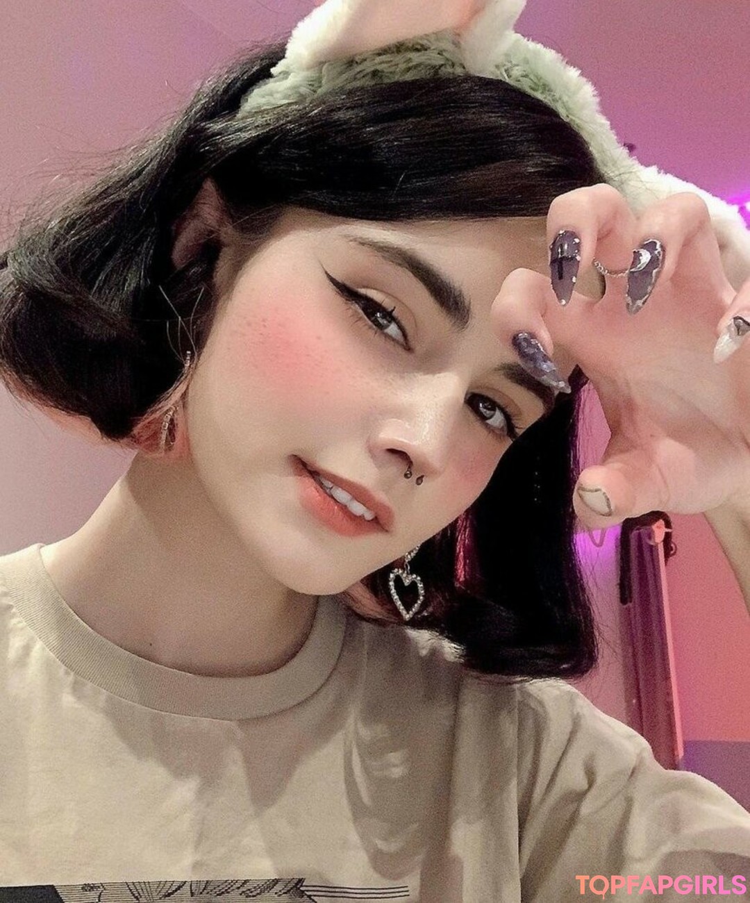 Foto desnuda filtrada de OnlyFans de Loona #684